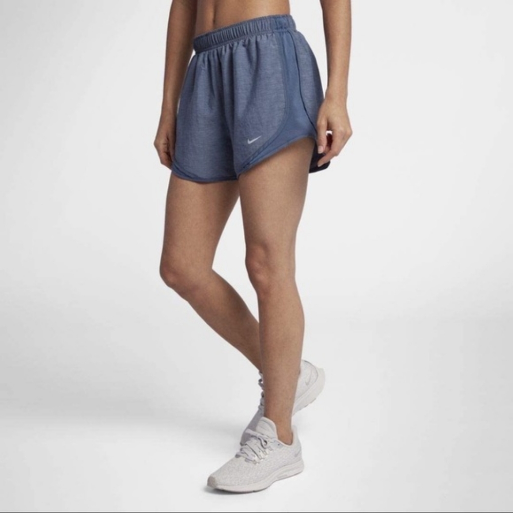 Nike Dri-Fit Tempo Shorts in Obsidian/Wolf Grey